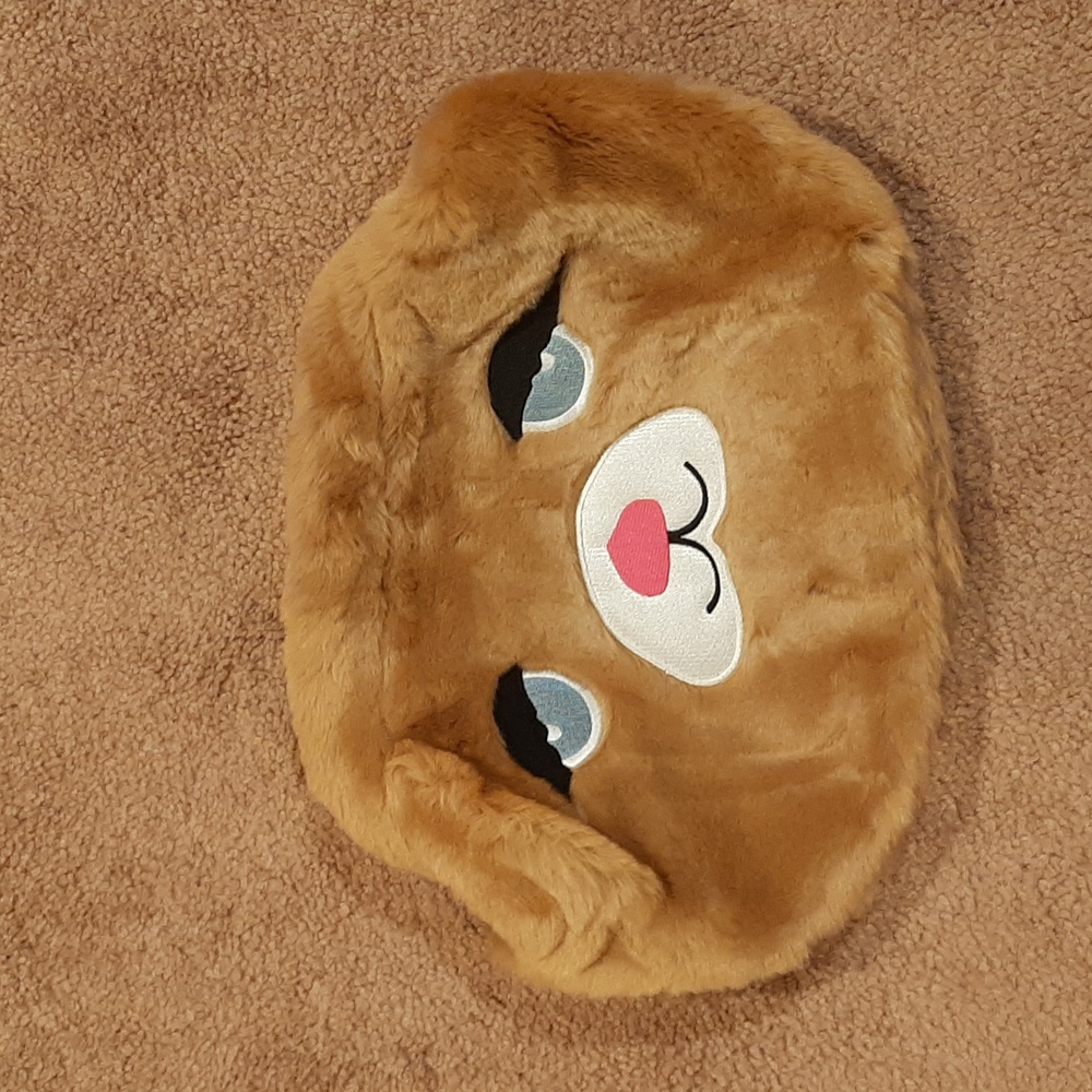 Little Sunny Bite Soft Bear Face Clutch